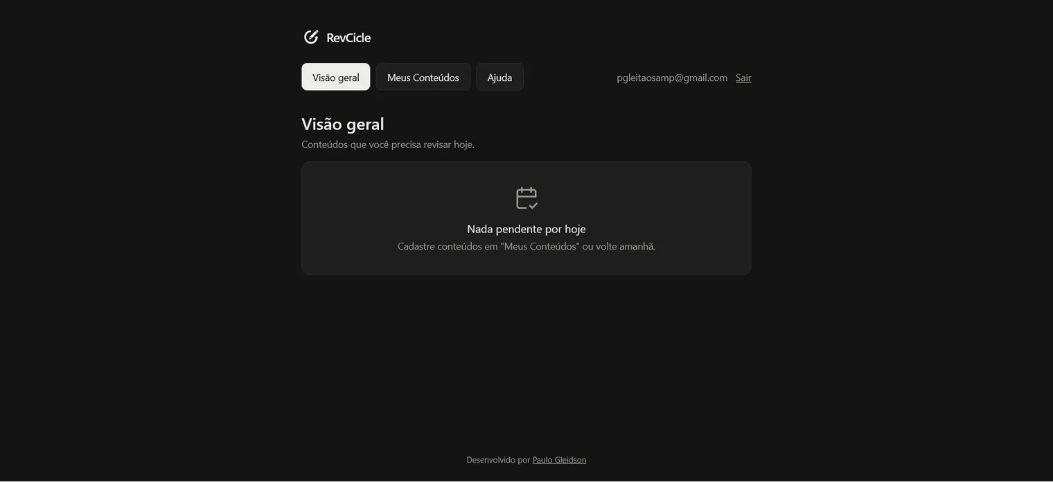 Dashboard do RevCicle — visão geral de conteúdos pendentes para revisão